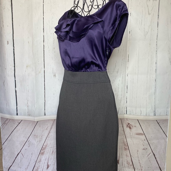 The Limited Dress - Picture 2 of 11